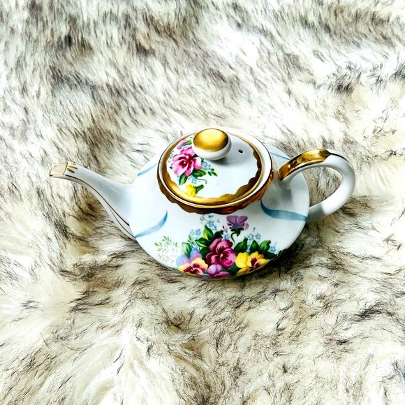 Norcrest Dining Rare Vintage Norcrest Fine China Porcelain Teapot